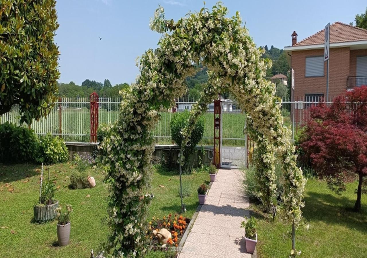 La Magnolia B&B Gassino Torinese ภายนอก รูปภาพ